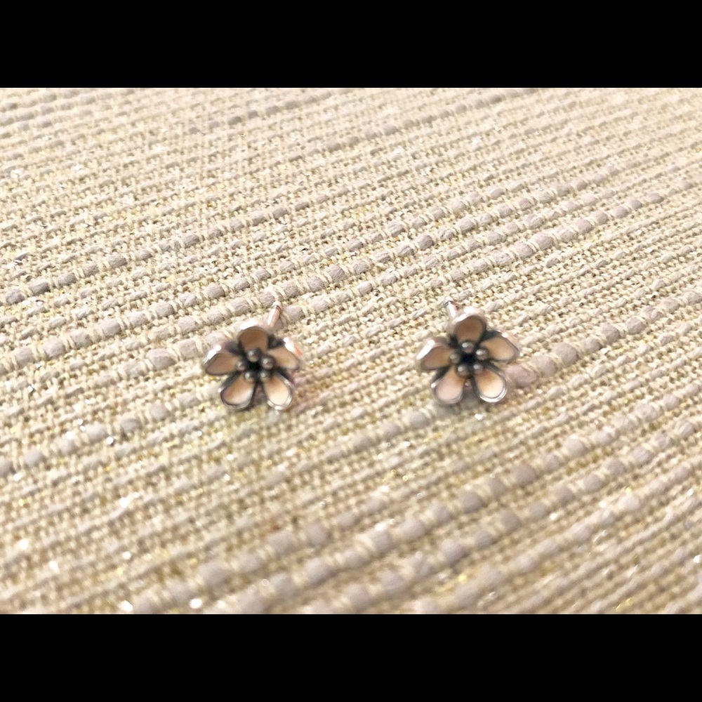 Authentic PANDORA Cherry Blossom Silver Earrings🌸